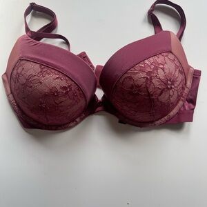 Victoria’s Secret Push Up Bra 32DD